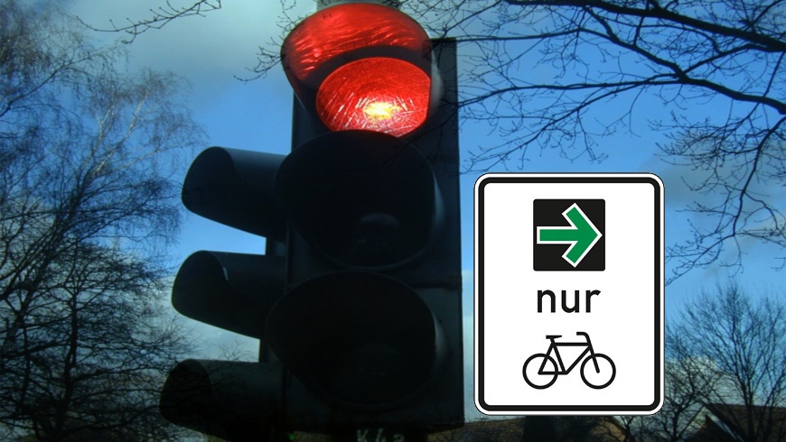 Grüner Pfeil für Radfahrende