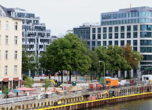 Neubau: Schiffbauerdammbrücke