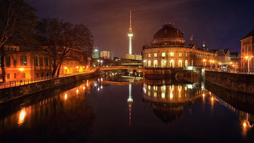 Berlin Mitte bei Nacht