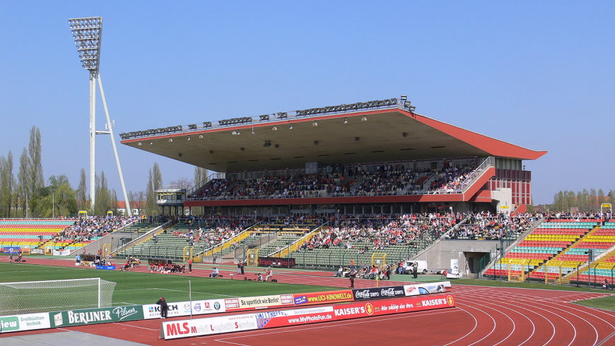 Friedrich-Ludwig-Jahn-Stadion