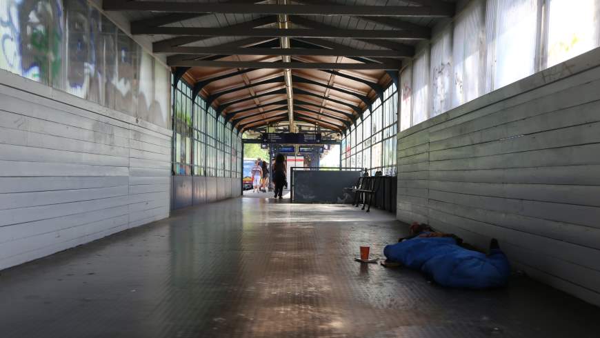 Obdachlos im S-Bahnhof