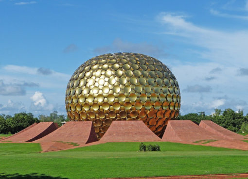 Matrimandir in Auroville, in Indien