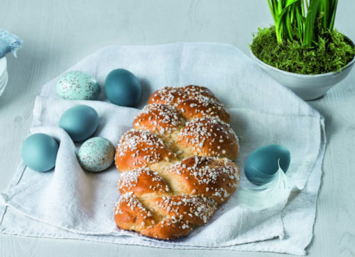 Traditioneller Osterzopf