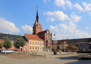 Golßen - Markt & Rathaus