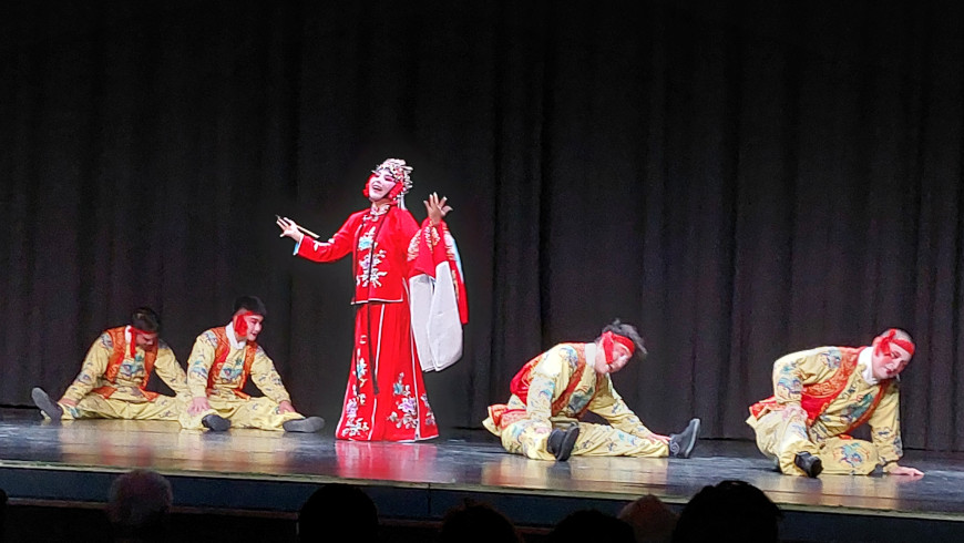 Der Sänftenritt - Wu-Oper